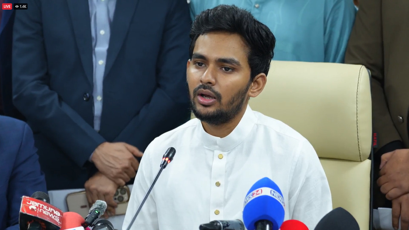 নির্বাচনি ফান্ড ও ক্যাম্পেইন নিয়ে যা জানালেন আসিফ মাহমুদ